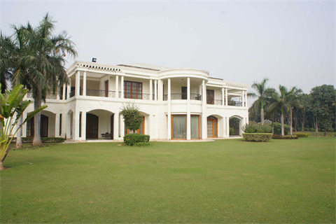 Dera Mandi Firm House.